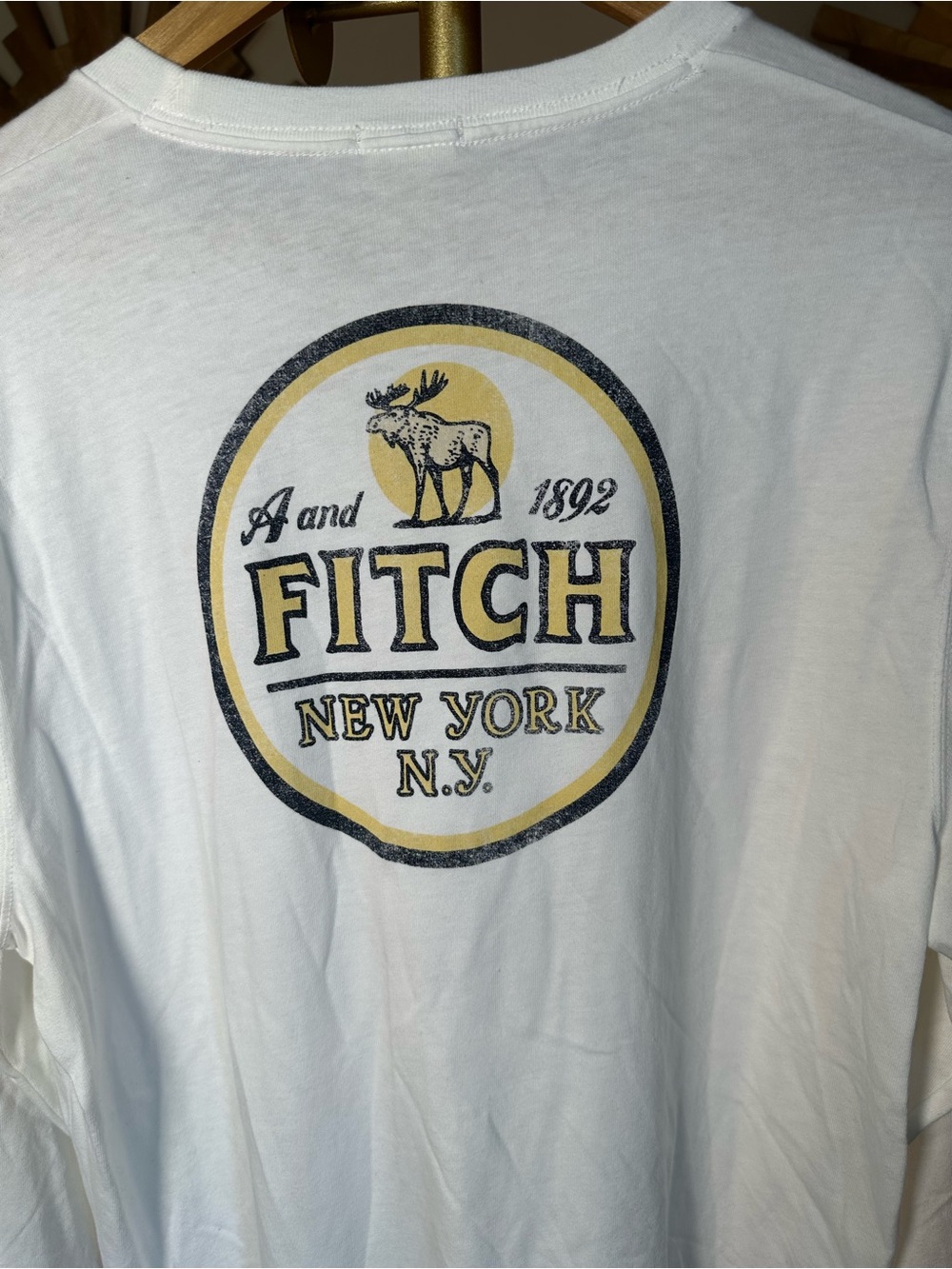 Abercrombie & Fitch White Tee with Yellow & Navy Moose Logo - Picture 5 of 5